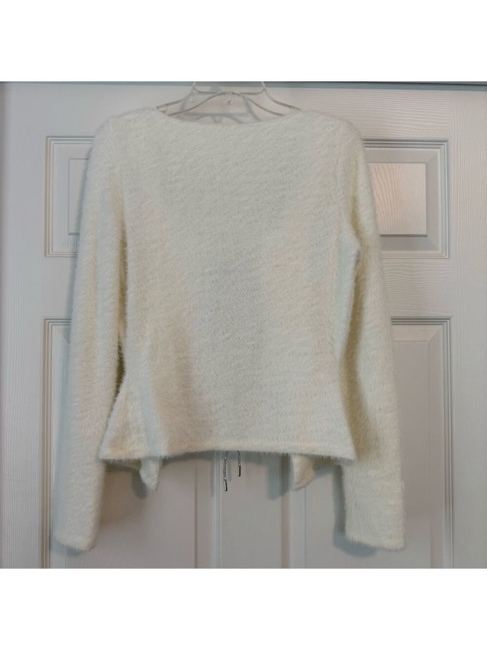 Women's White Fuzzy Cardigan Size M Silver Rhinestone Sparkle Bow Tie - Picture 2 of 9